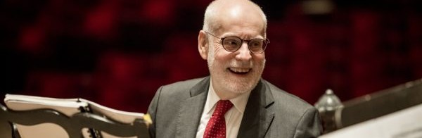 Die Allgemeine Musik-Gesellschaft Zürich verleiht Prof. Dr. Ton Koopman die Ehrenmitgliedschaft.