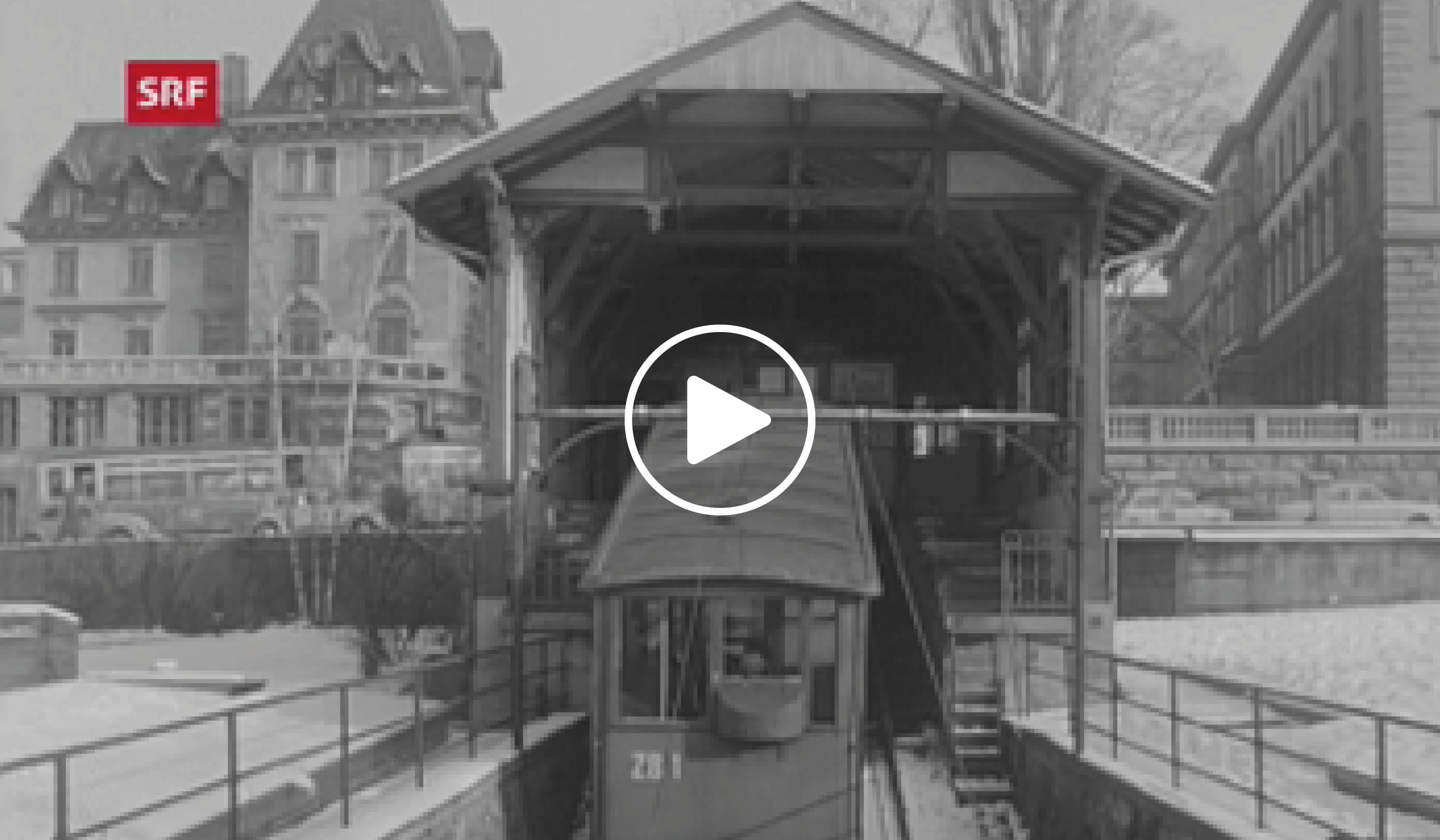 Auf Jahresbeginn 1967 kommt es zu einem Aufschlag der Fahrpreise der Zürichbergbahn. Die Talfahrt verteuert sich von 10 auf 20 Rappen und die Bergfahrt von 15 auf 25 Rappen. Über die Preiserhöhung berichtet auch die Sendung «Antenne». (Video: SRF Schweizer Radio und Fernsehen)